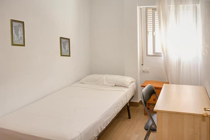 Apartamento Amplio Севилья Экстерьер фото